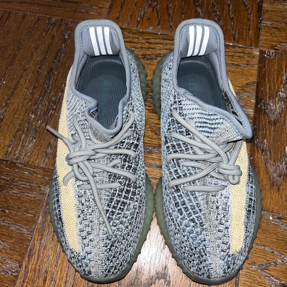 Adidas Women's Gray and Cream Sneakers